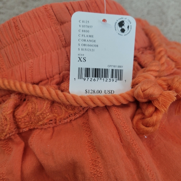 NWT Free People Shorts - Picture 5 of 5